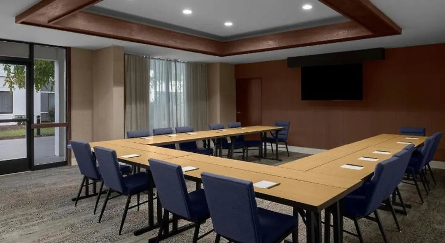 Courtyard by Marriott Charlotte Airport North Konferenz