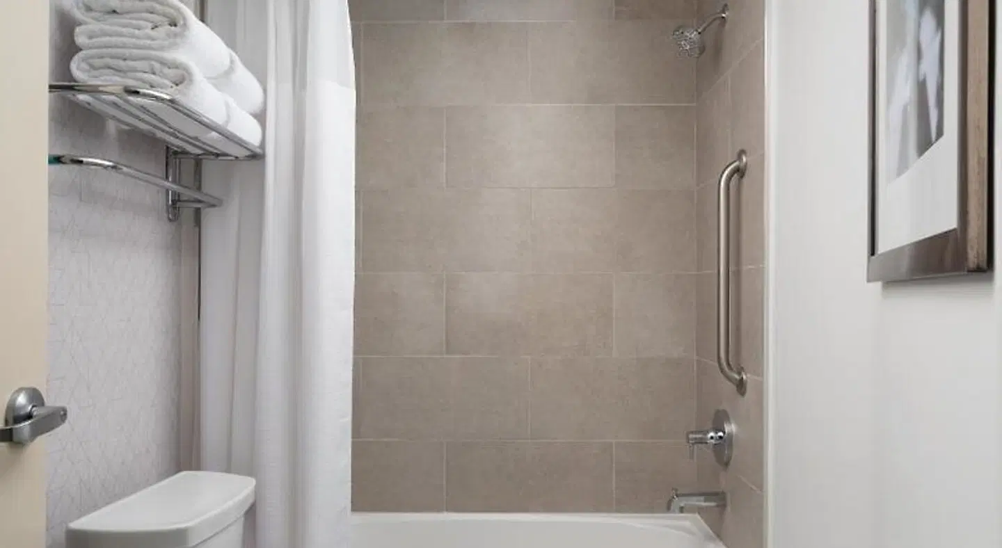 SpringHill Suites by Marriott Fort Myers Airport Badezimmer
