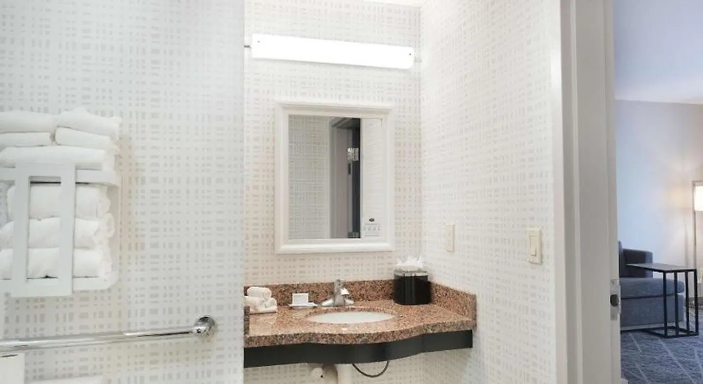 Hampton Inn & Suites Tulsa/Central Badezimmer