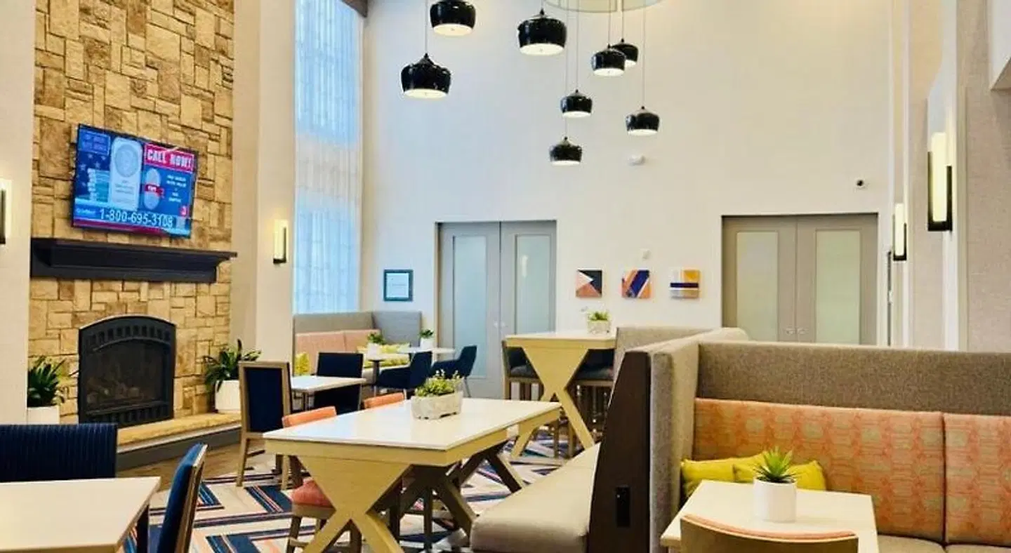 Hampton Inn & Suites Williston Restaurant