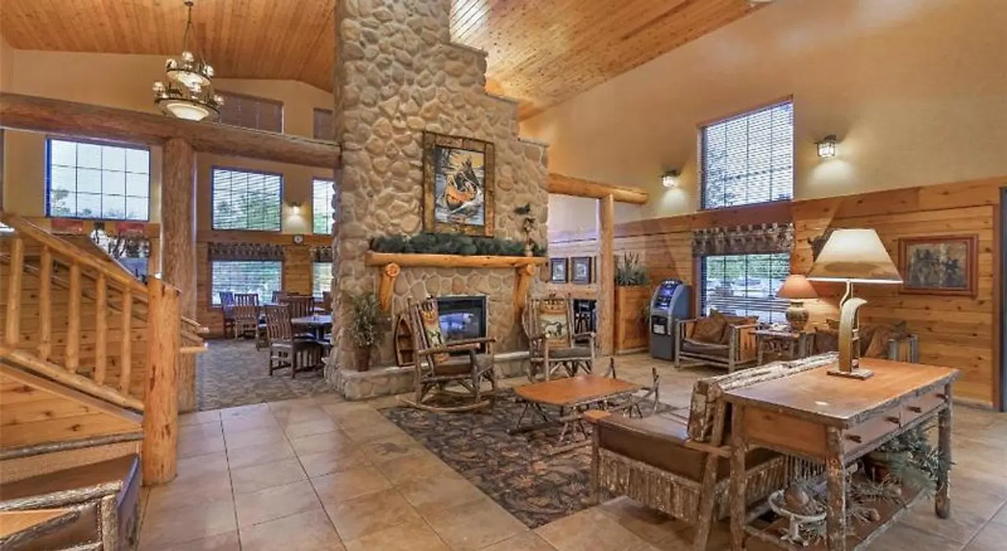 Best Western Plus Kelly Inn and Suites LOUNGE_LOBBY