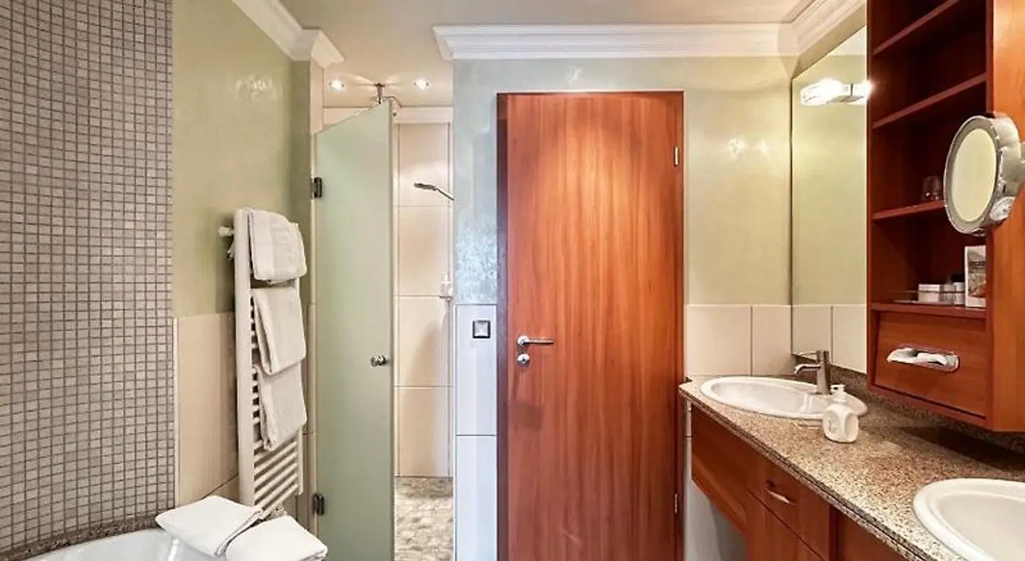 Im Engel Badezimmer