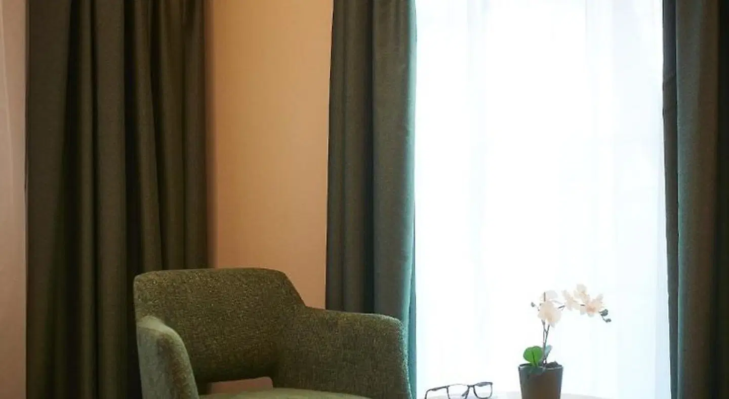 Erber ROOM_EXAMPLE
