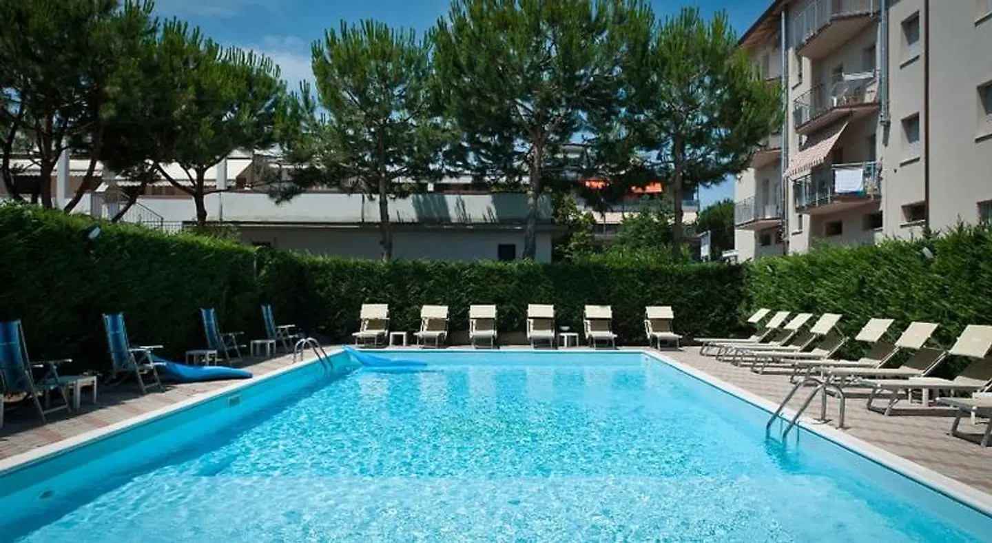 Hotel Abc OUTDOOR_POOL