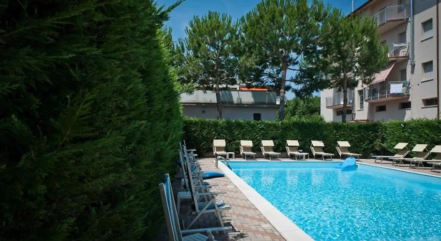 Hotel Abc OUTDOOR_POOL