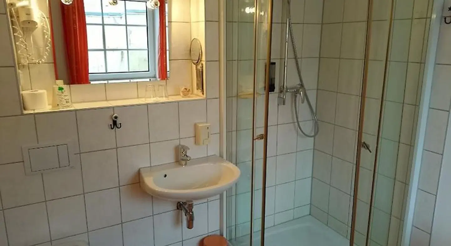 Zum goldenen Stern Badezimmer