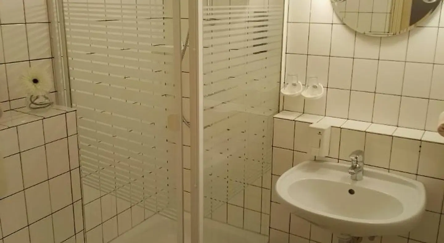 Zum goldenen Stern Badezimmer