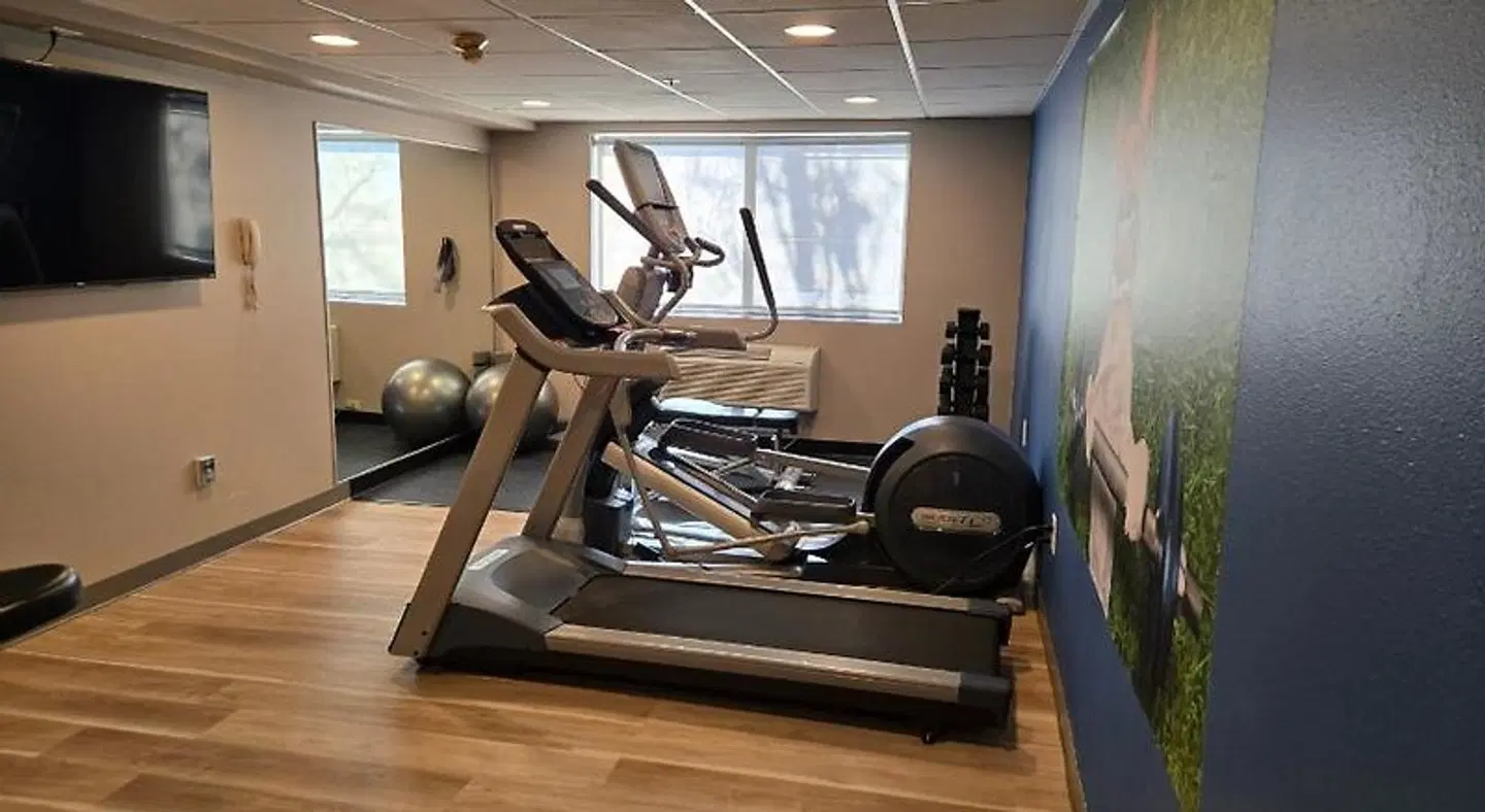Best Western North I-25 Hotel SPORTS_AND_LEISURE
