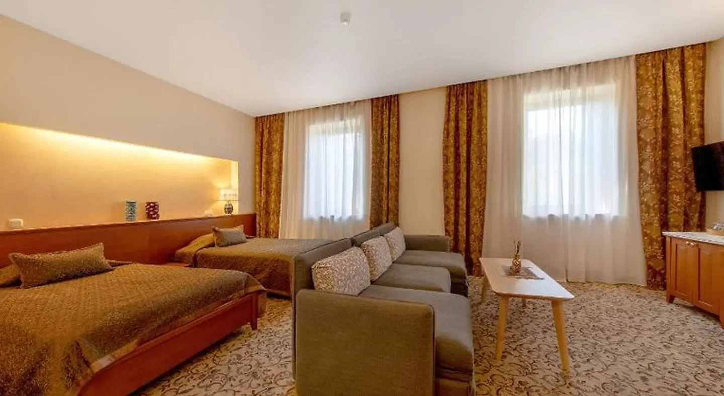 Pazaislis Park ROOM_EXAMPLE