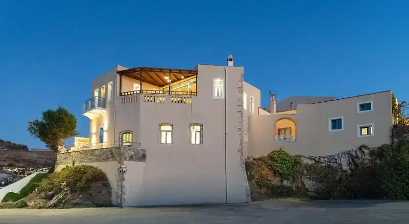 Captain's House' Traditional Hotel Suites – Hotelfoto