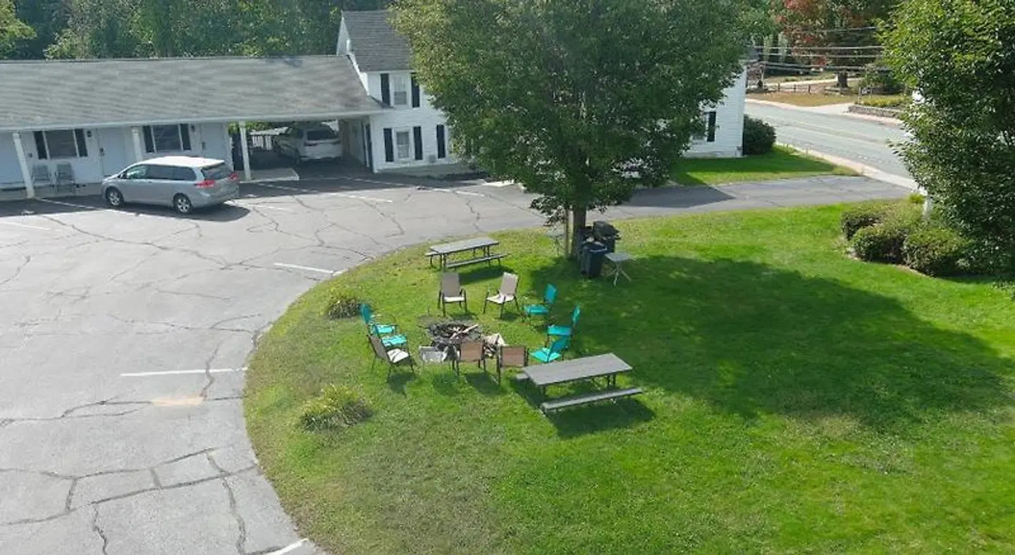 Colonial Motel Garten