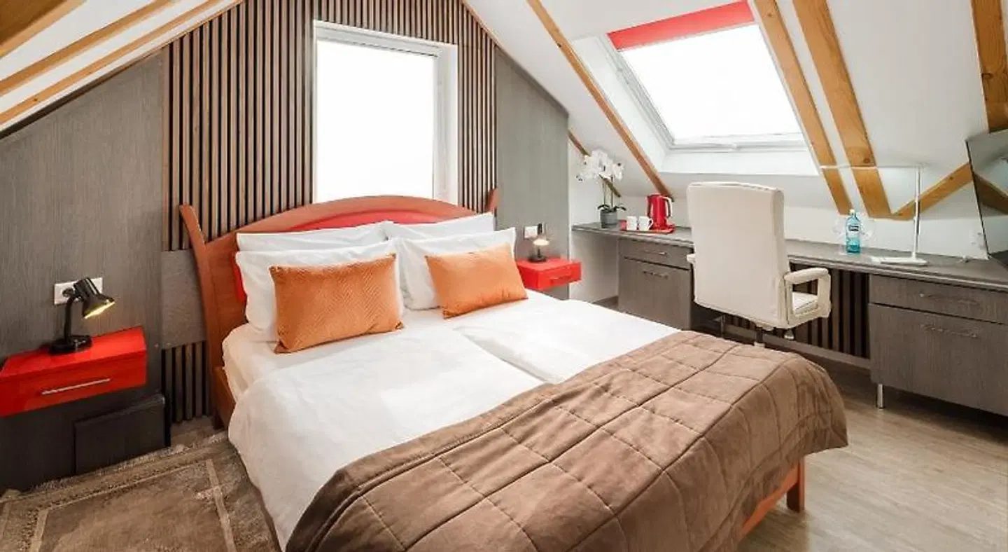 Aristo ROOM_EXAMPLE