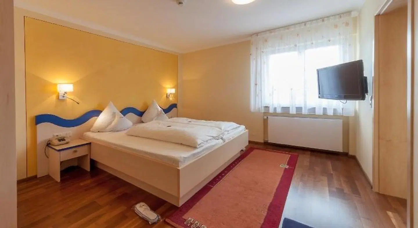 Meschenmoser ROOM_EXAMPLE