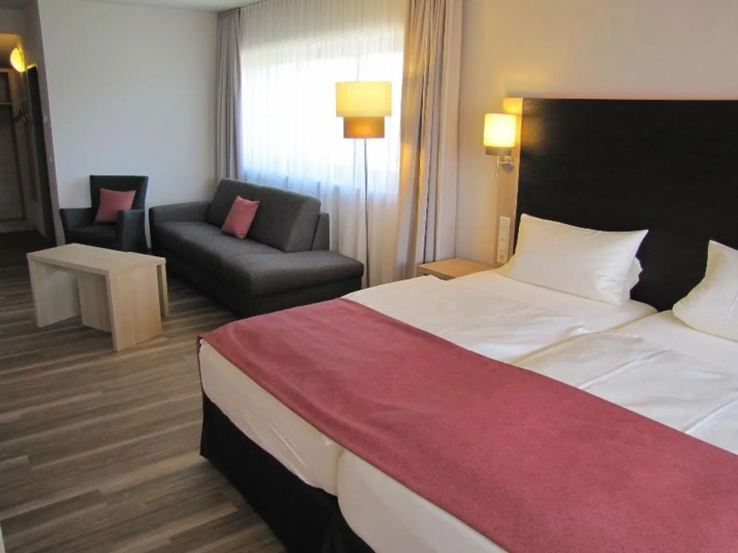 Steuer ROOM_EXAMPLE