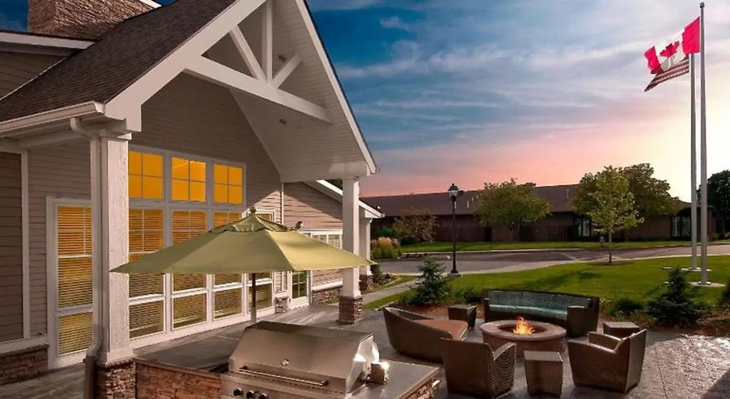 Residence Inn by Marriott Burlington Colchester Terrasse