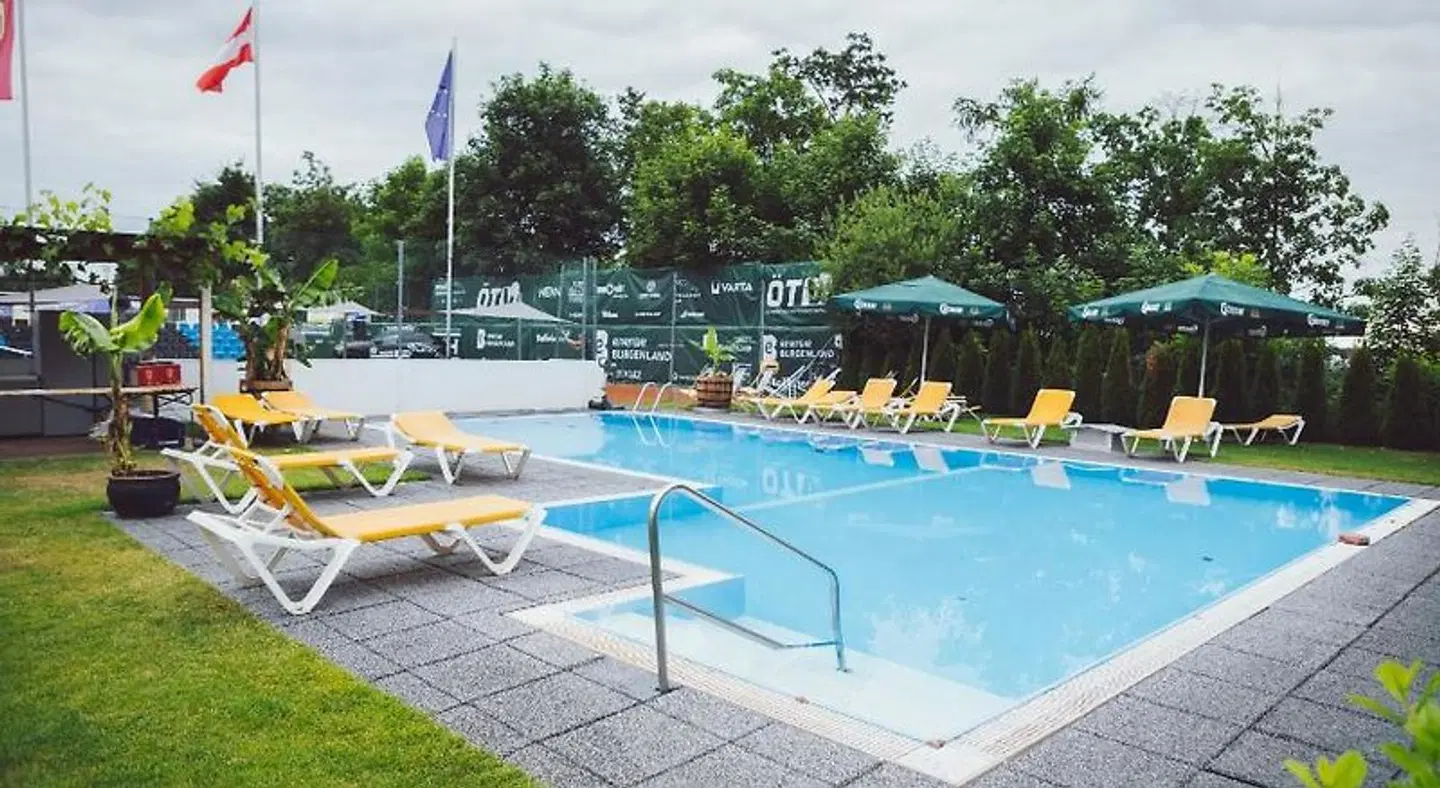 Sporthotel Kurz OUTDOOR_POOL