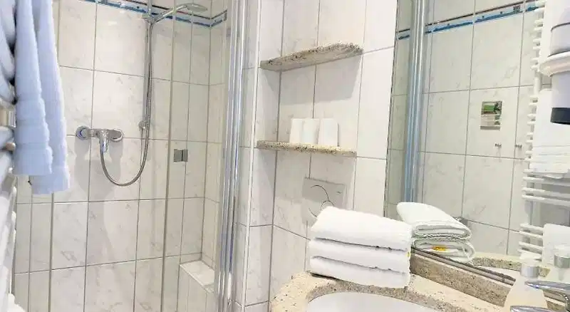 Seehotel Neue Liebe – Hotelfoto