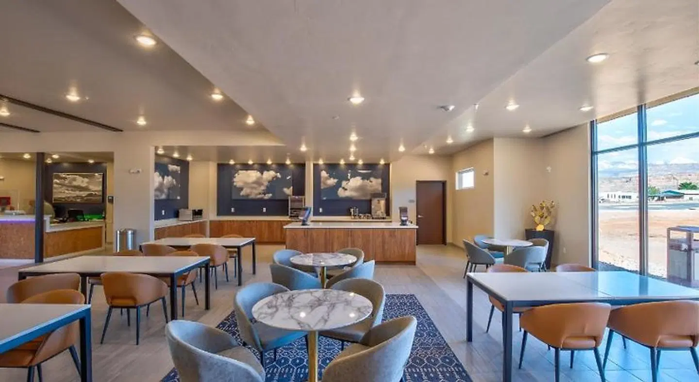 Scenic View Inn & Suites Moab LOUNGE_LOBBY