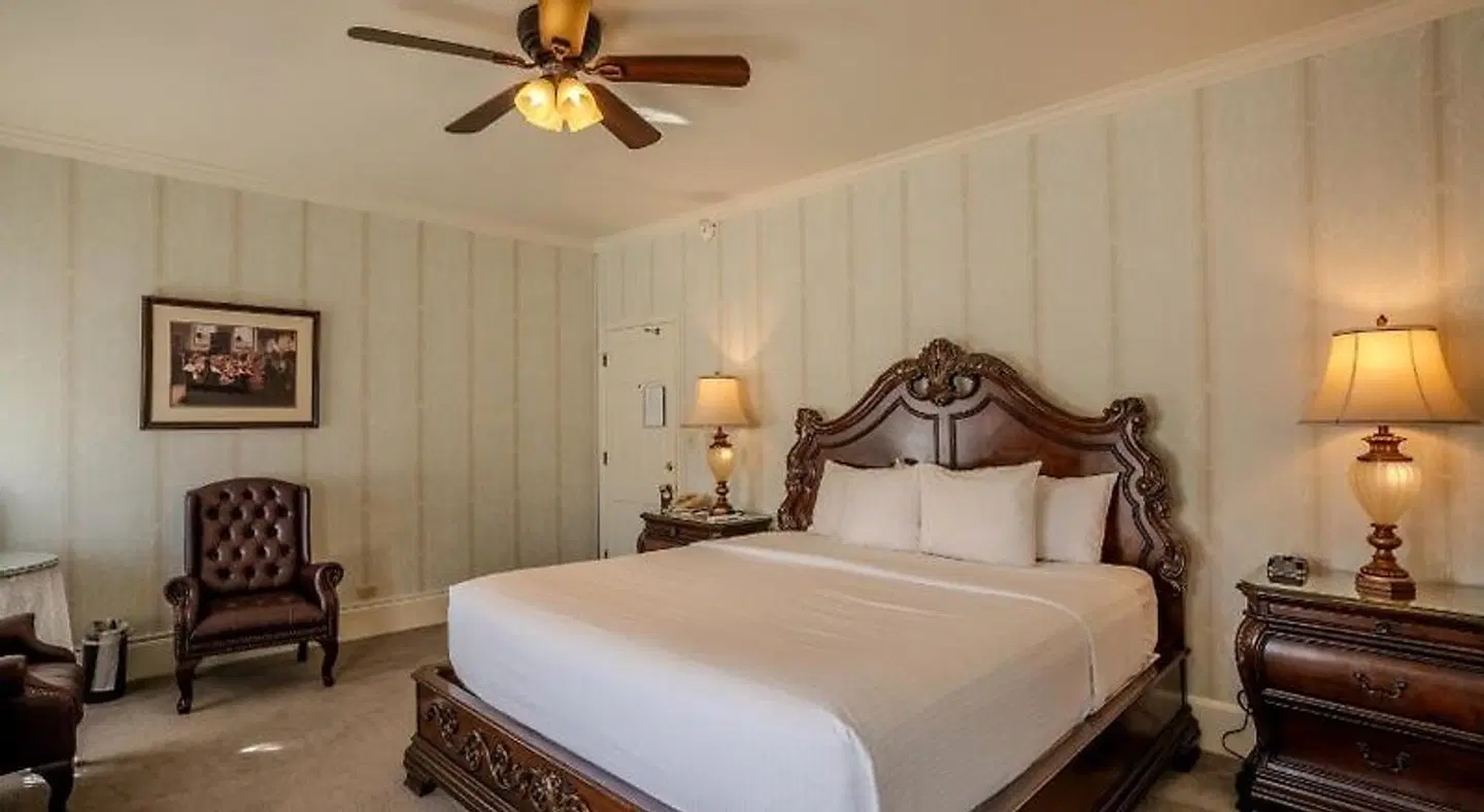 General Palmer Hotel ROOM_EXAMPLE