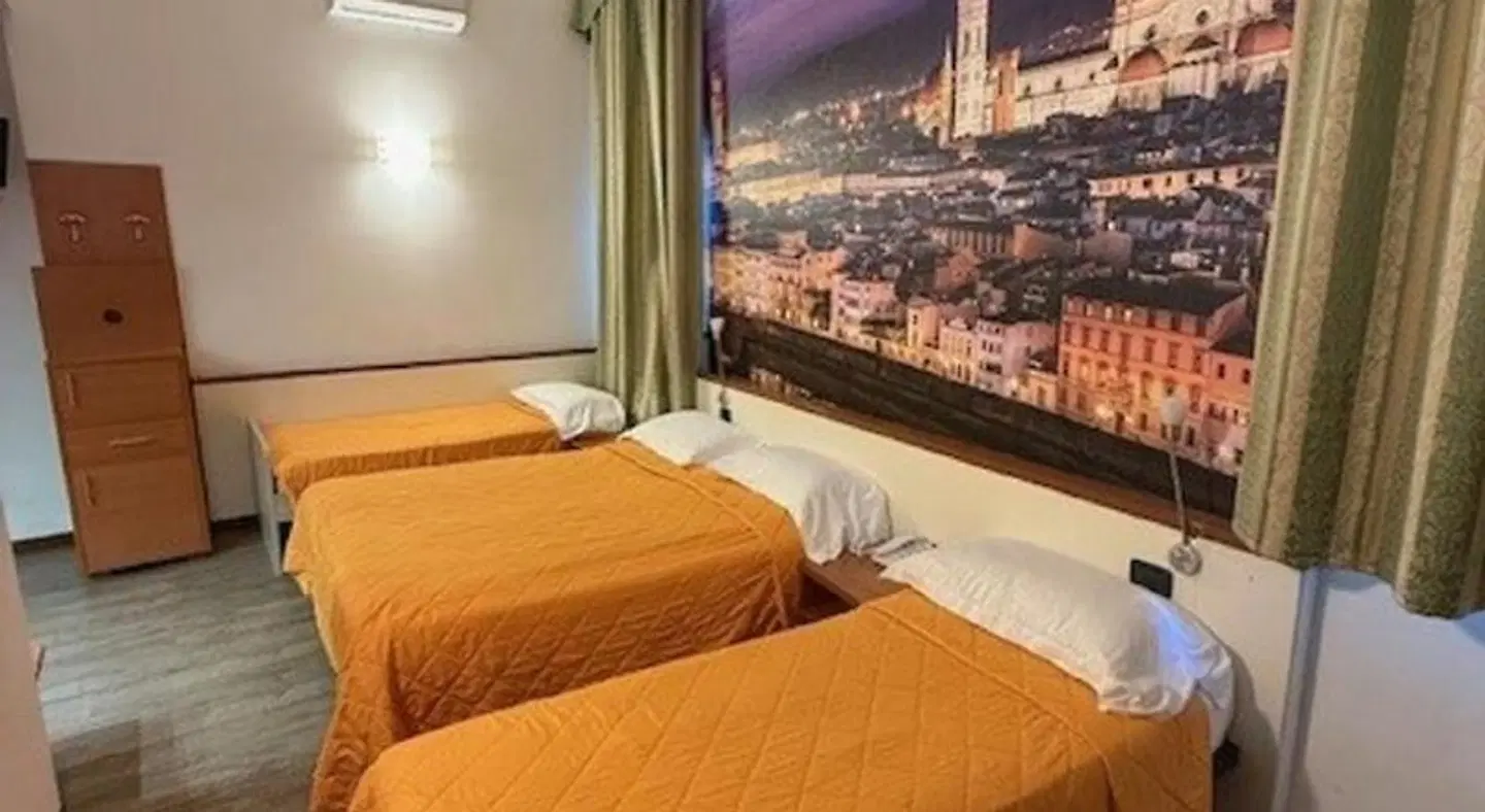 City ROOM_EXAMPLE