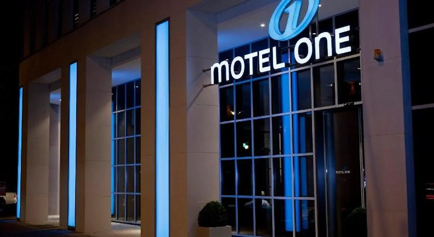 Motel One Berlin-Hauptbahnhof EXTERIOR