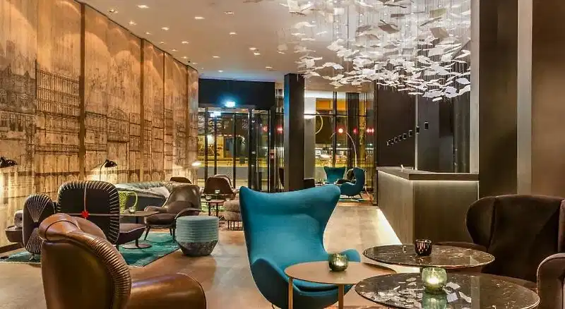 Motel One Frankfurt-Römer – Hotelfoto
