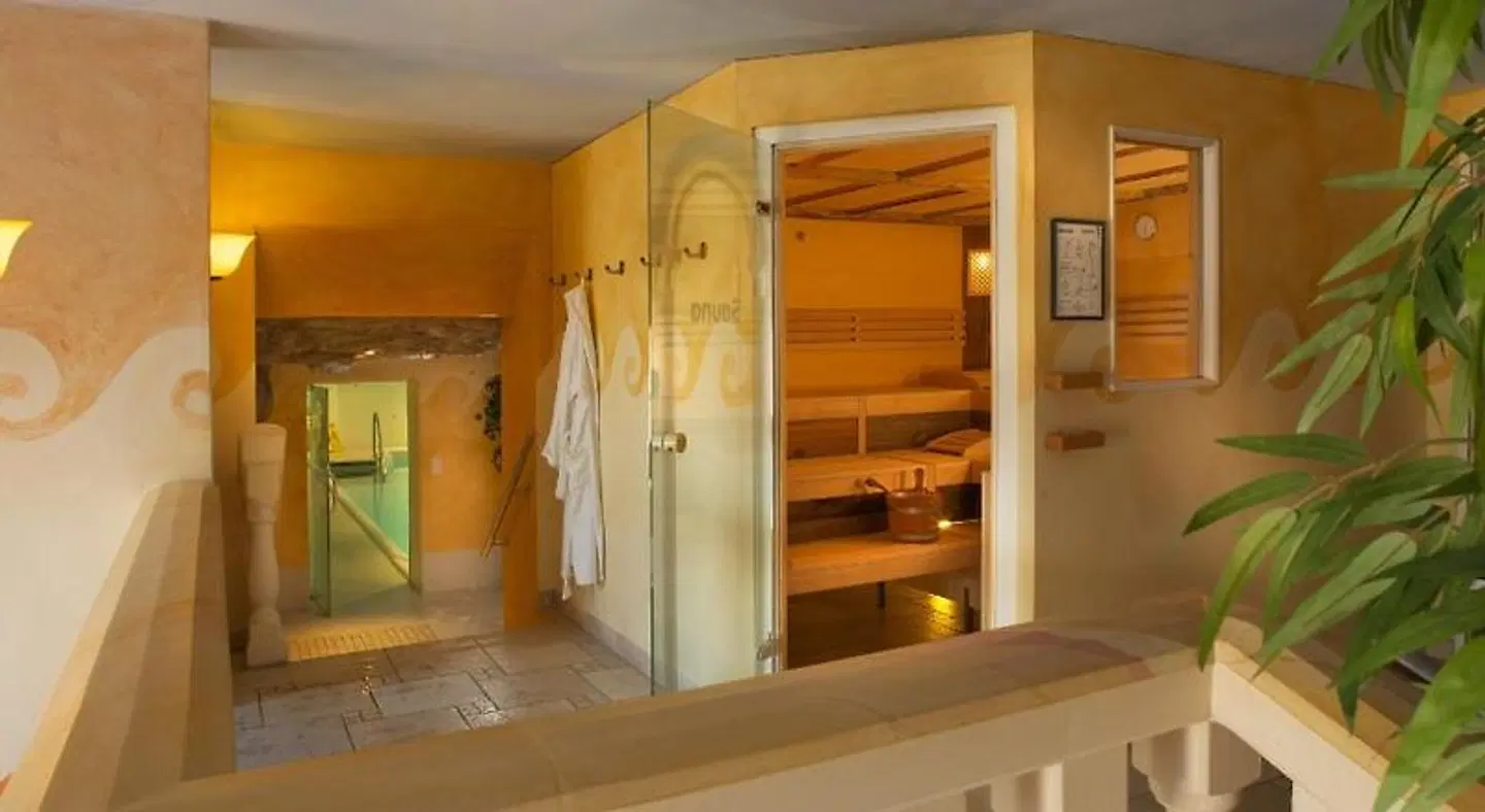 Kur- und Wellness Förch LOUNGE_LOBBY