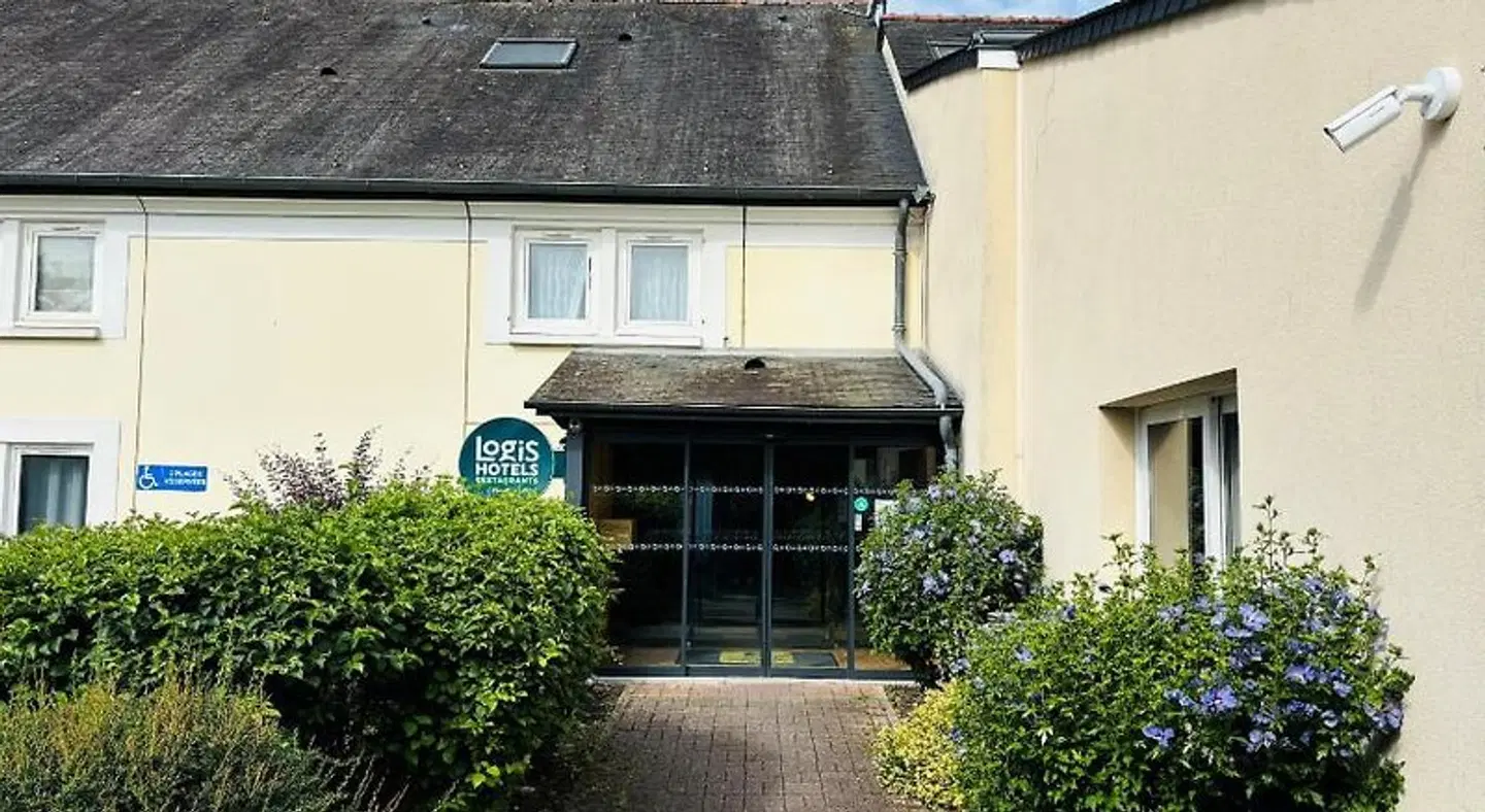 Logis Hôtel Angers Sud Rest. Henriette EXTERIOR