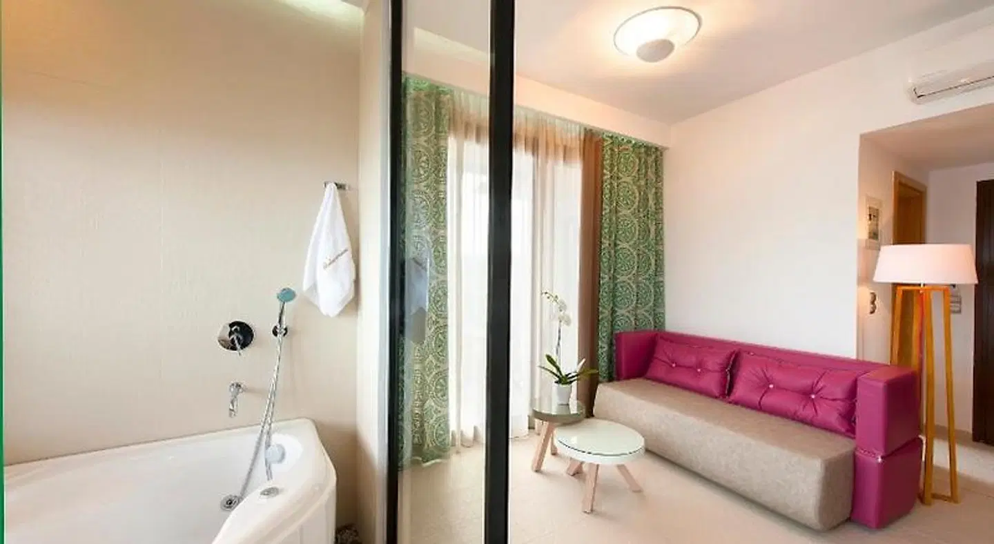 Thalassokipos Badezimmer