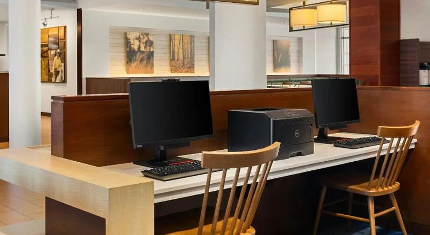 Fairfield by Marriott Inn & Suites La Crosse Downtown Bar