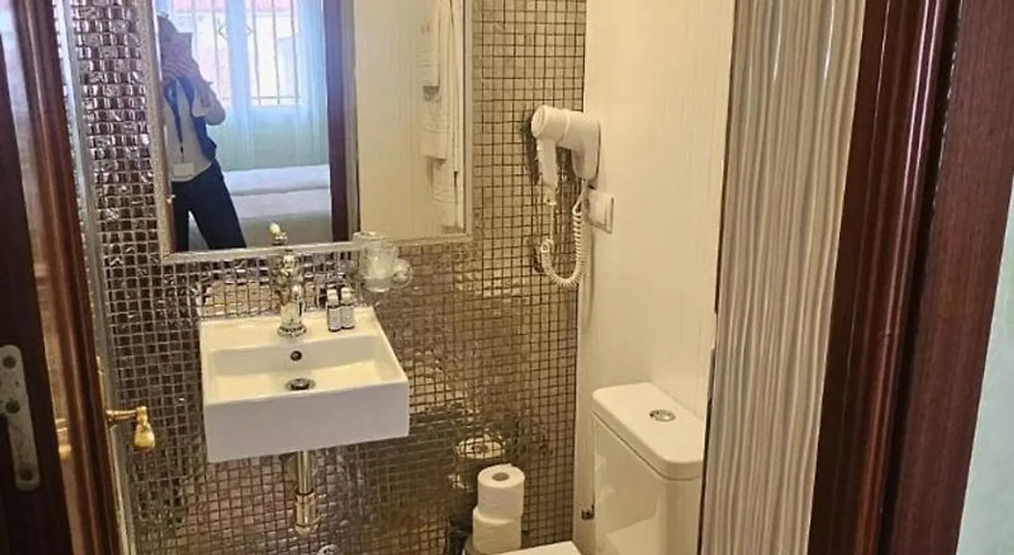 Hostal Paquita Badezimmer