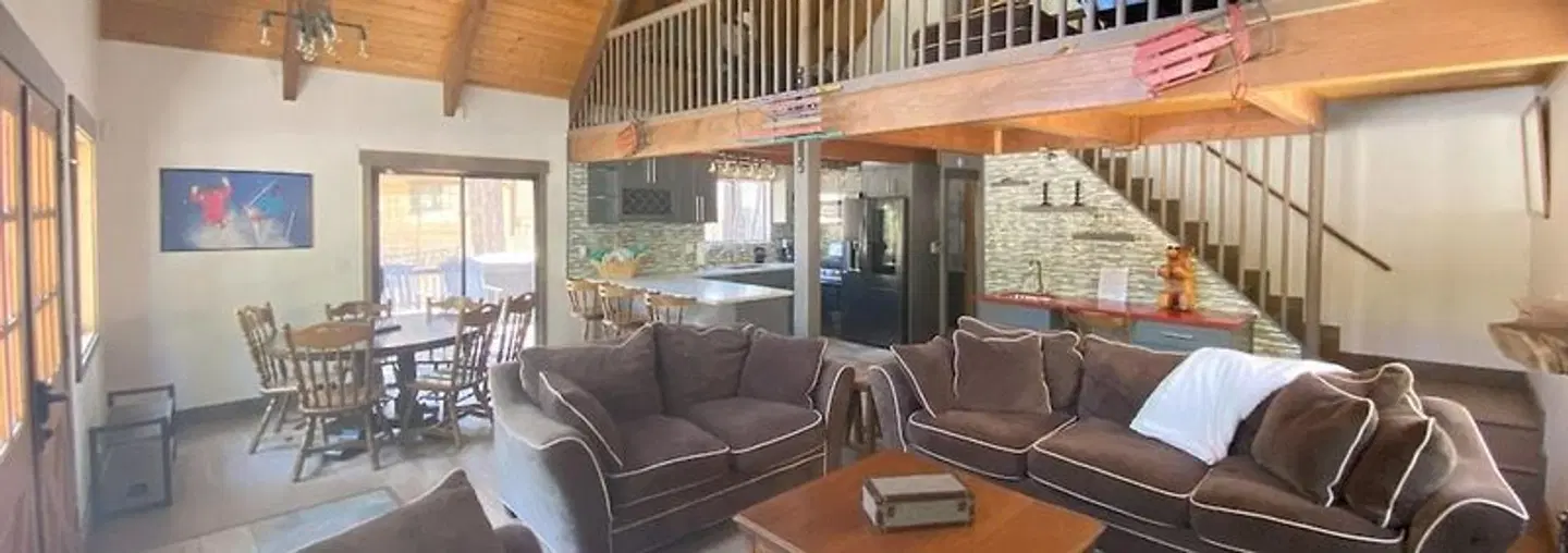 Blue Horizon Lodge LOUNGE_LOBBY