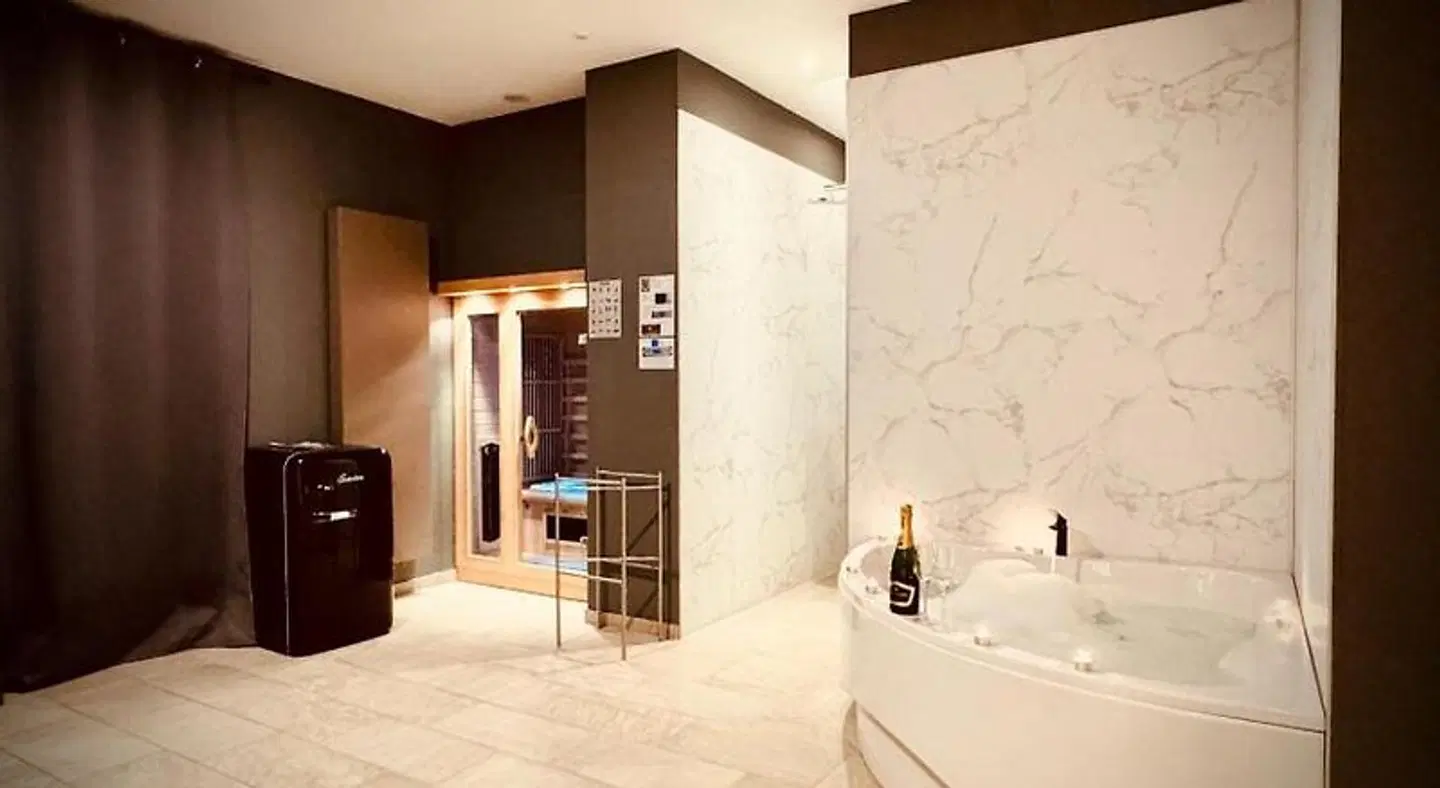 The Rose Suites Badezimmer