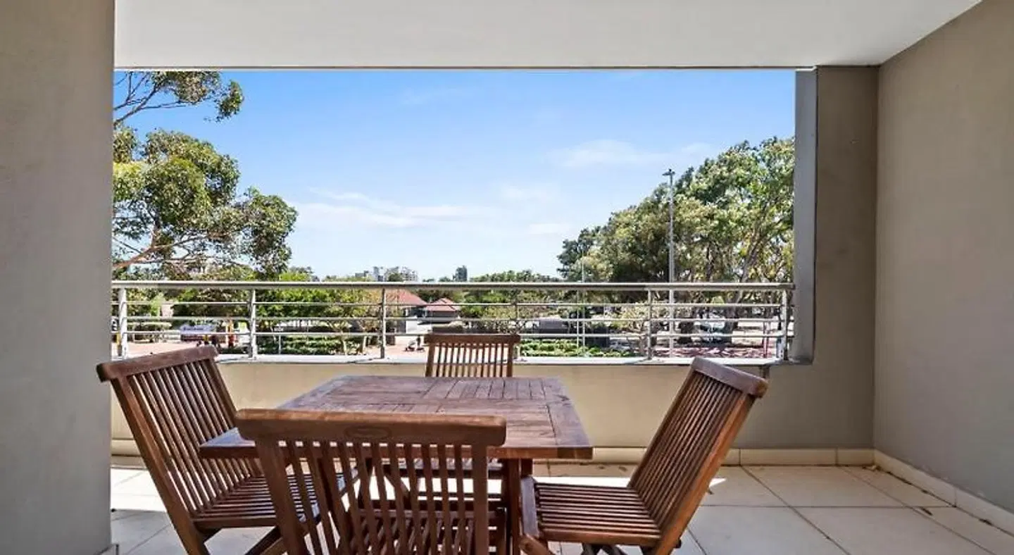 The Odyssey Apartments Terrasse