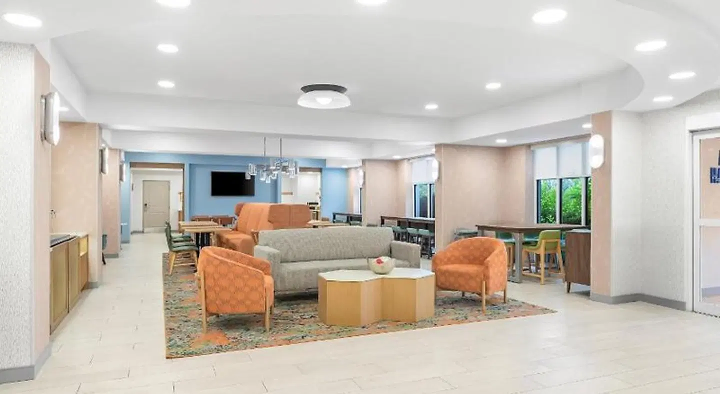 Hampton Inn Gainesville-Haymarket LOUNGE_LOBBY