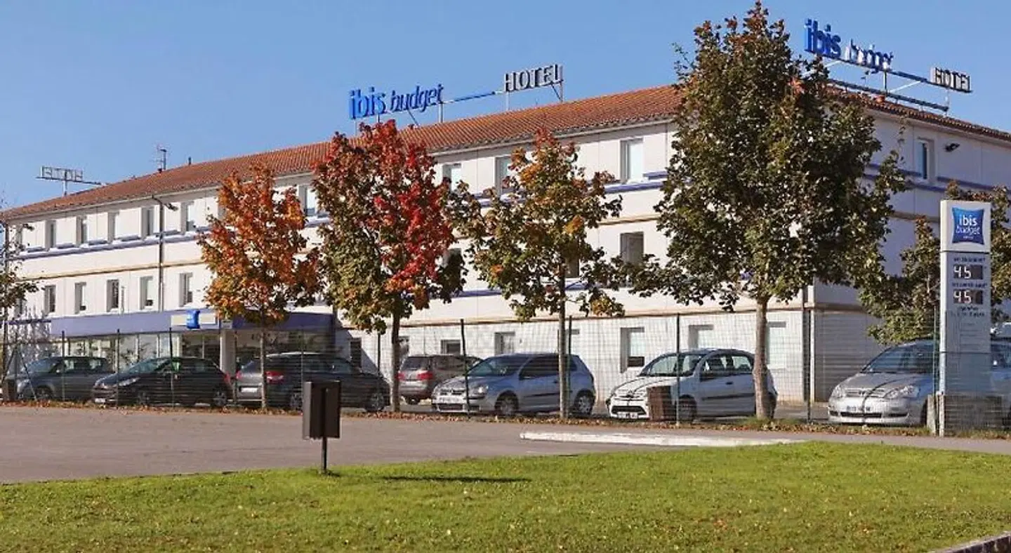 ibis budget Poitiers Nord Futuroscope EXTERIOR