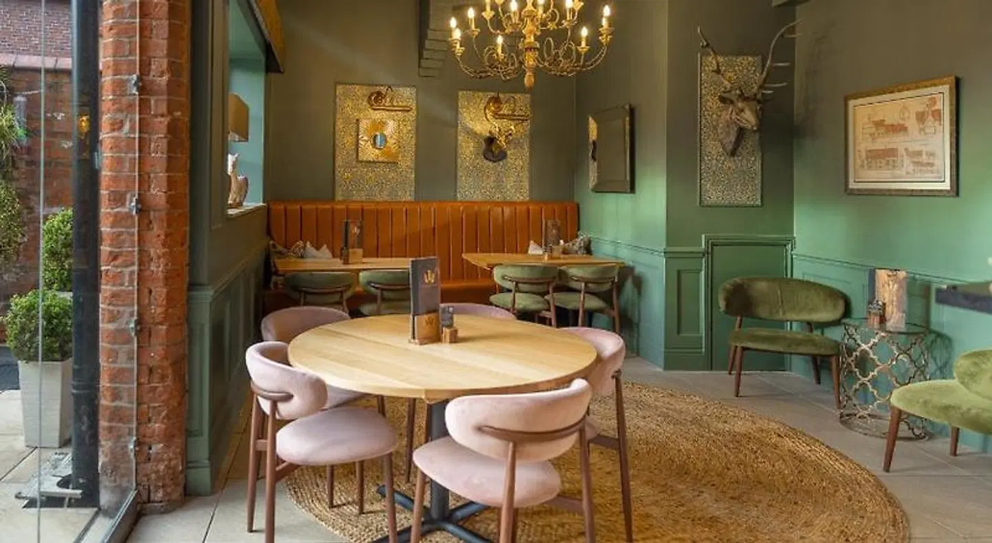 The Wheatsheaf Hotel, Sandbach LOUNGE_LOBBY