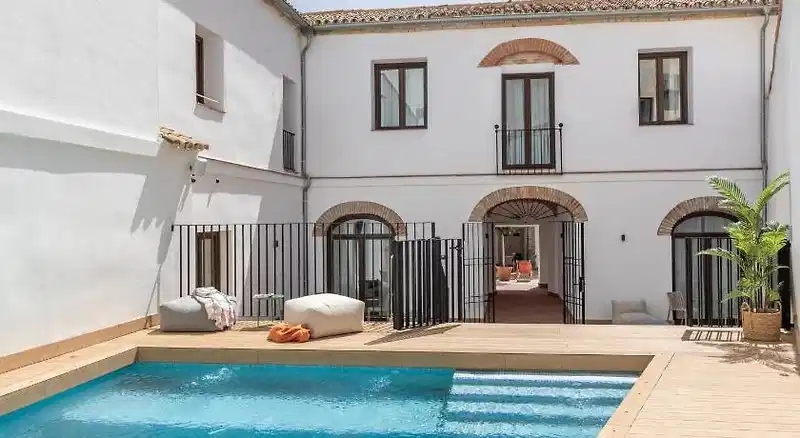 Líbere Córdoba Patio Santa Marta – Hotelfoto