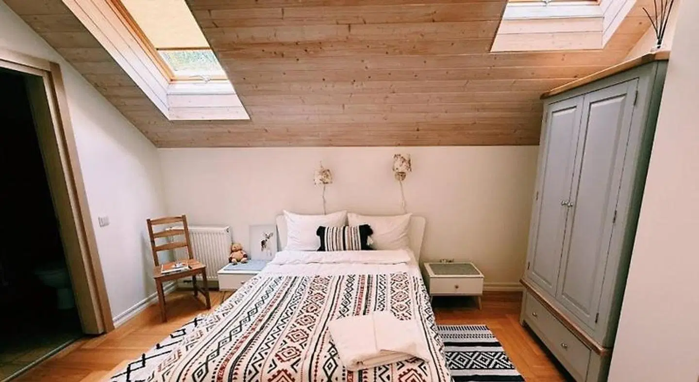 Lake & Library Hotel ROOM_EXAMPLE