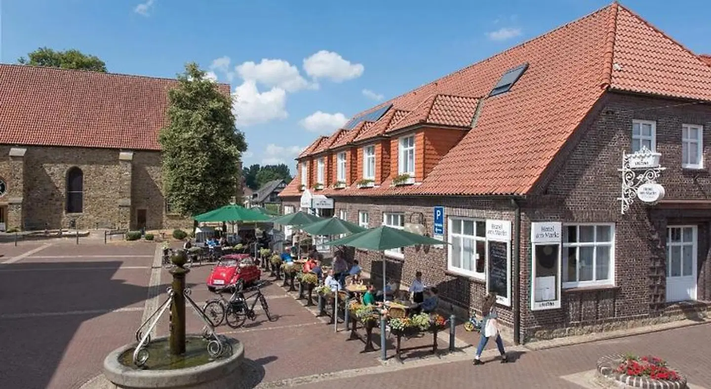 Hotel am Markt Terrasse
