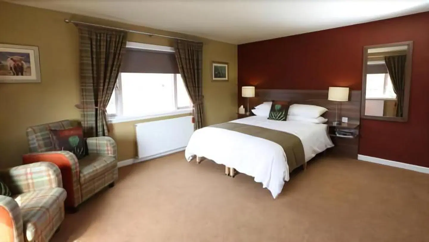 Newburgh Inn ROOM_EXAMPLE