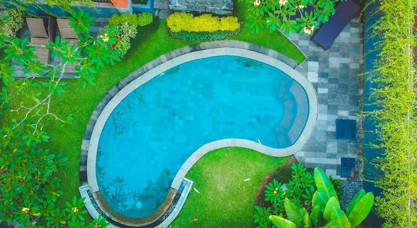 Puri Kobot OUTDOOR_POOL