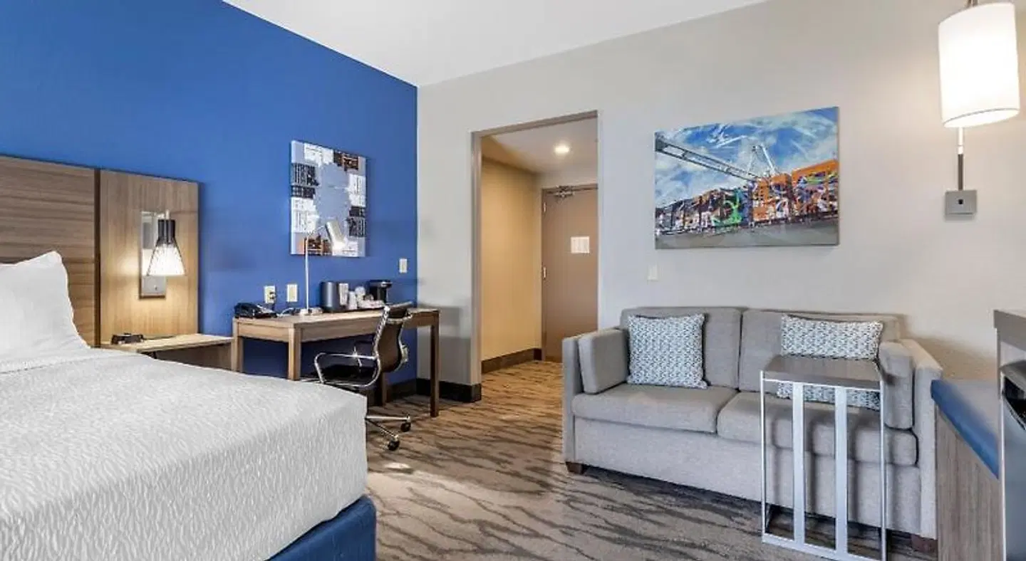 Best Western Plus Castlerock Inn & Suites LOUNGE_LOBBY