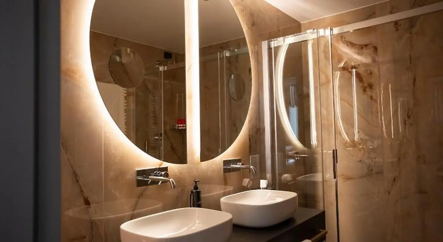 Duomo Hotel & Apartments Milano Badezimmer