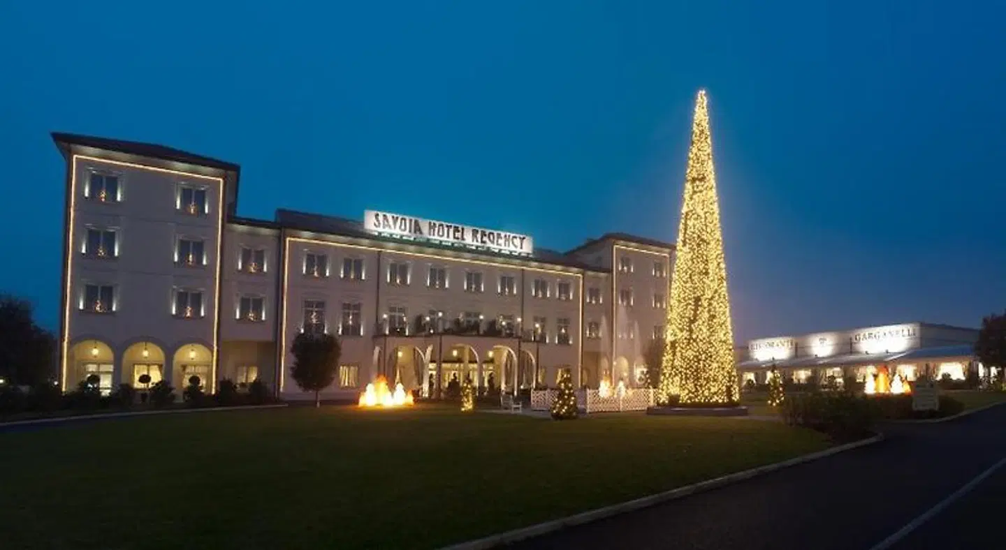 Savoia Hotel Regency EXTERIOR