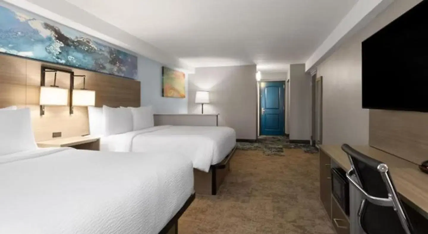 Costa Azul Virginia Beach (The Red Coll. by Red Roof) ROOM_EXAMPLE