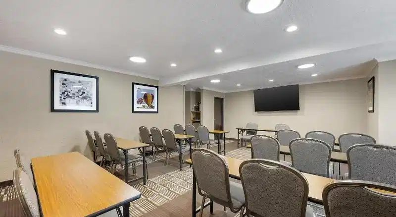 Best Western Airport Albuquerque InnSuites Hotel & Suites – Hotelfoto