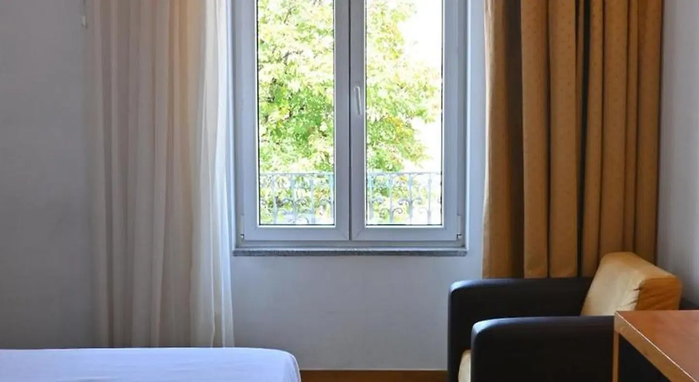 Hotel Restaurante Bagoeira ROOM_EXAMPLE
