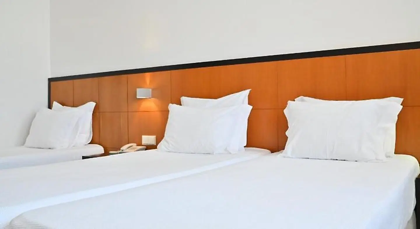 Hotel Restaurante Bagoeira ROOM_EXAMPLE