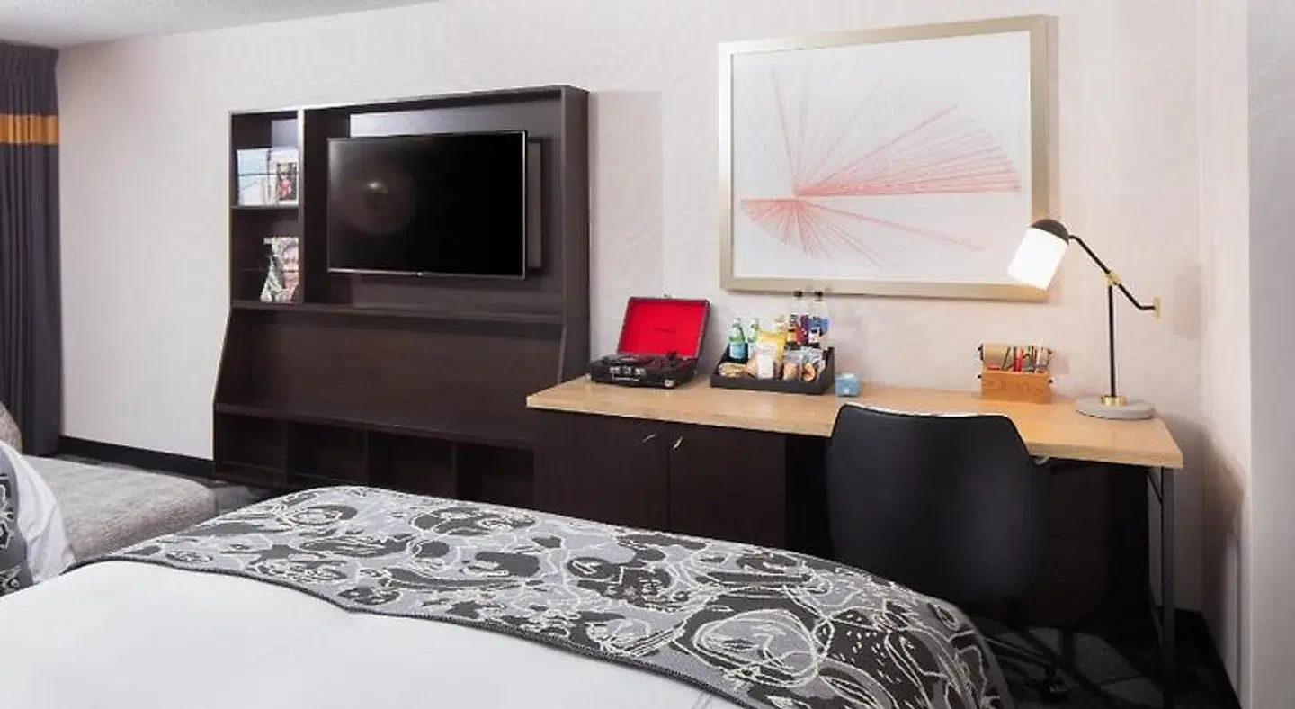 Saint Kate - The Arts Hotel ROOM_EXAMPLE